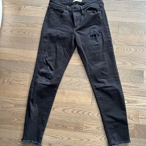 Levi’s Slim 712